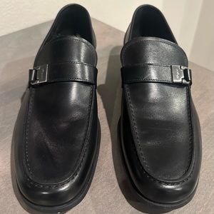 Salvatore Ferragamo Black Leather Loafer size 9.5
